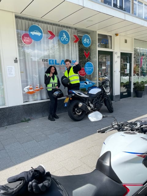 Motorrijles Hendrik Ido Ambacht